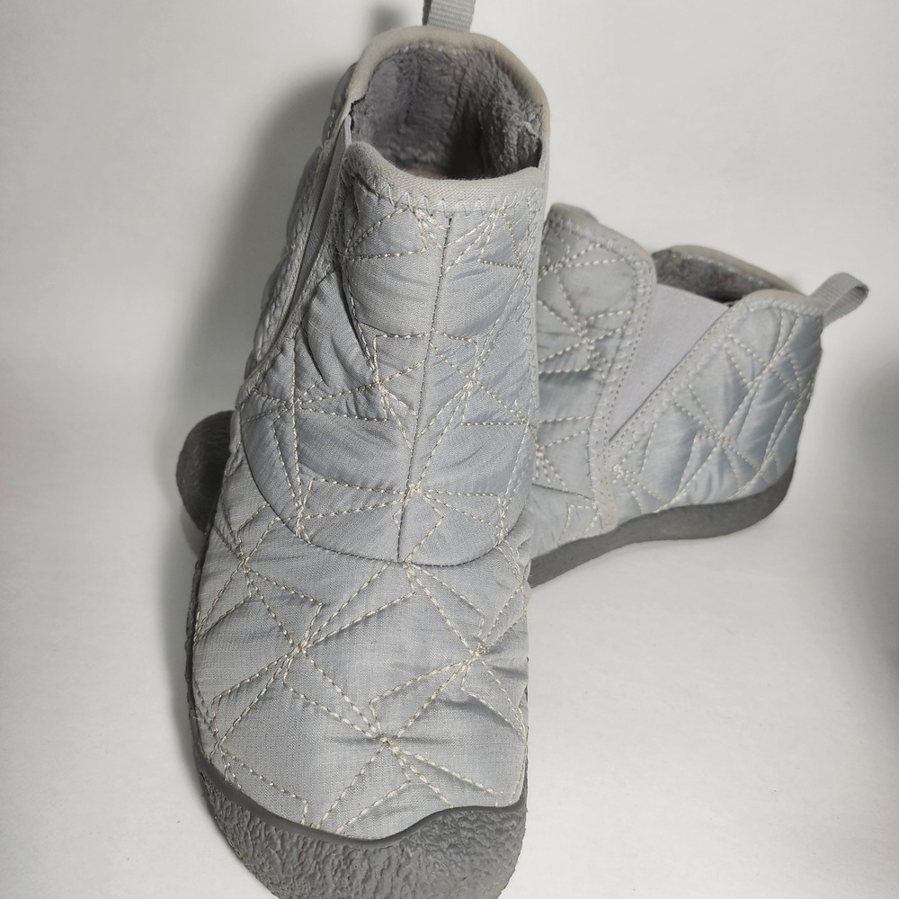 Keen Howser II Grey Quilted Faux Fur Lined Slip On Ankle Boots Womens 10 1025544